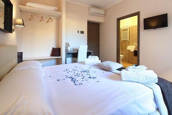 Colosseum Resort ローマ エクステリア 写真