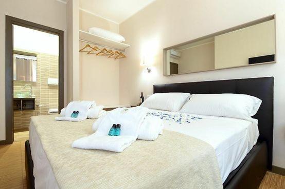 Colosseum Resort ローマ エクステリア 写真